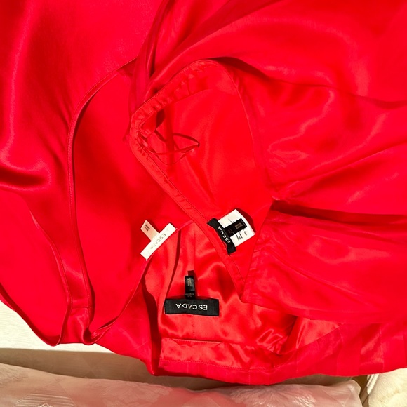 Escada Red Bolero Jacket  And Top Size 36 Flowy Skirt Size 34  / 3 Piece’s - Picture 15 of 15